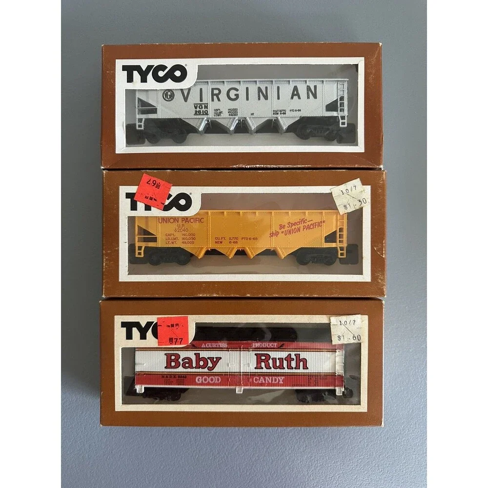 Vintage TYCO Lot of 3 HO Train Set Union Pacific, Baby Ruth & Virginian Car